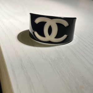 Not authentic- cuff bracelet
